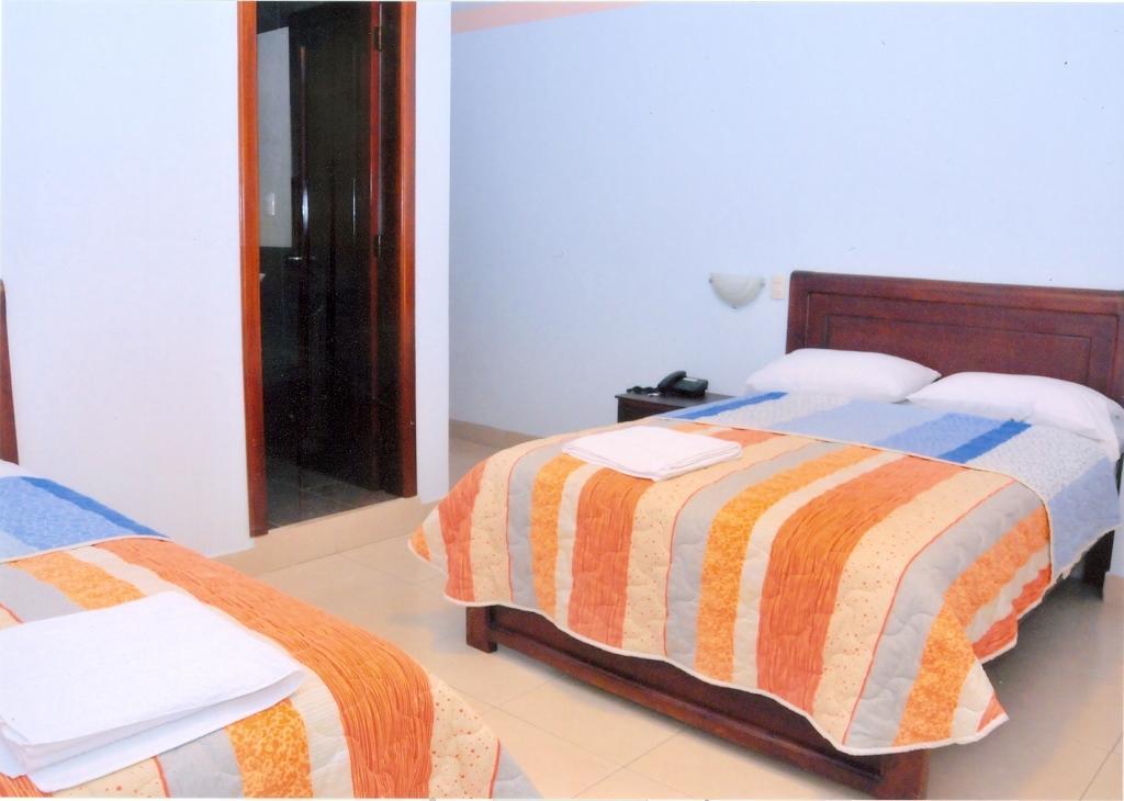 Hotel Caluva Лоха Екстер'єр фото